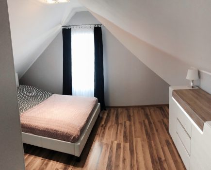 b887732c-4fa3-45bd-be11-1095c1cb1d81